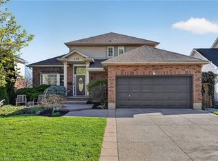 119 Dorchester Dr, Grimsby, ON L3M5H5