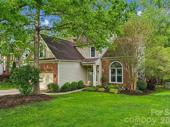 2nd image of 5719 Swanston Dr