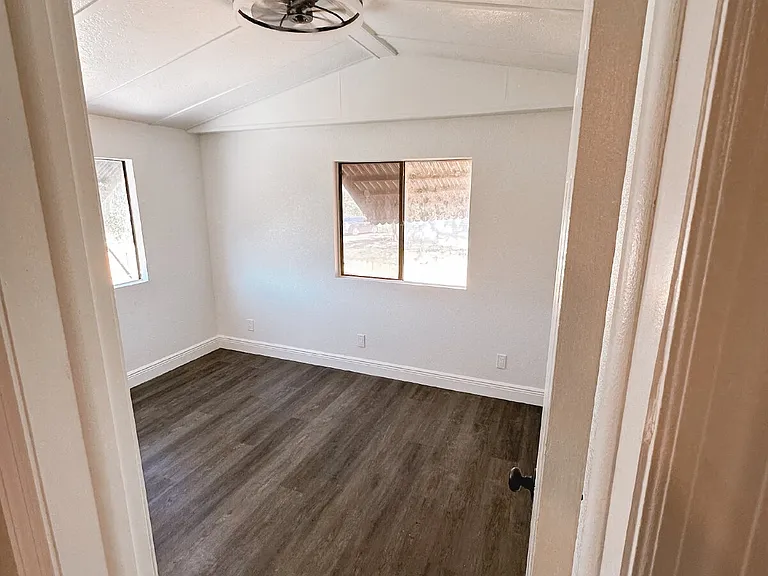 3717 Kandy Ln — Photo 18