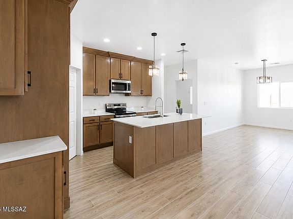 3rd image of 12603 N Carbine Rd