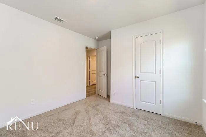 18500 Allen Welch Dr — Photo 11