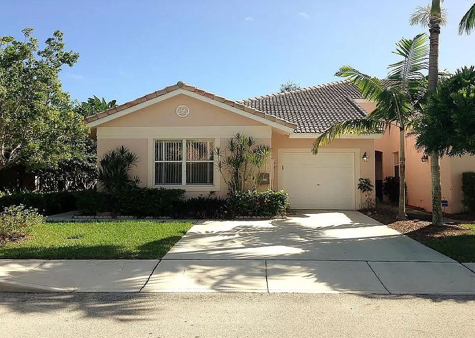 1st image of 231 E Coral Trace Cir