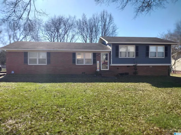 2012 Hinton Dr, Oxford, AL 36203