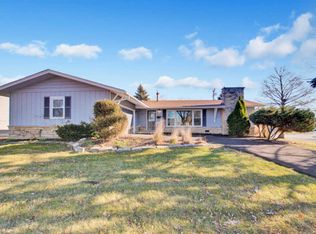 15573 Duncan Rd, Oak Forest, IL 60452