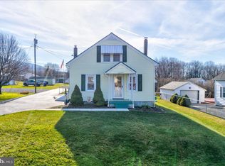 12294 Blue Mountain Ave, Waynesboro, PA 17268