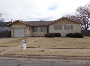 1324 Lawrence Dr, Hays, KS 67601