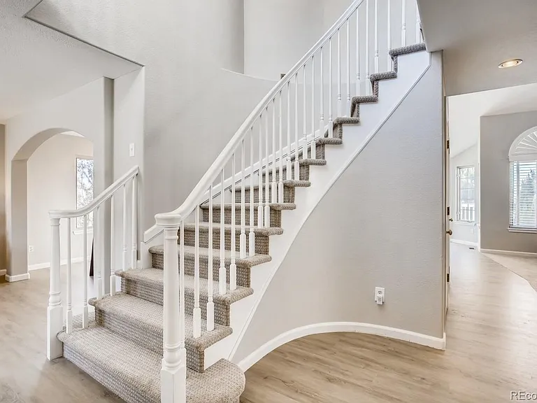 2421 S Waco Ct — Photo 12