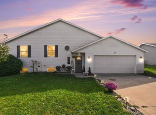520 Alfalfa St, Goshen, IN 46528