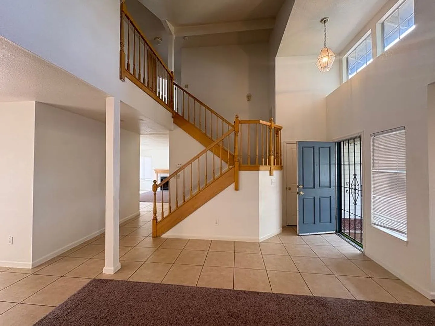 Spacious 2 Story, 3 Bedroom, 2 Bathroom Home — Photo 4