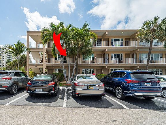 5th image of 3200 NE 7th Court Unit 201a