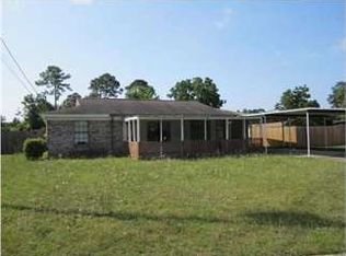 10473 Heatherwood Dr, Pensacola, FL 32506