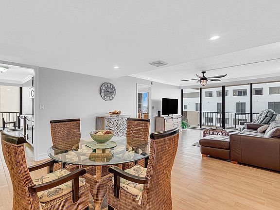 4th image of 4200 N Ocean Dr APT 1-605