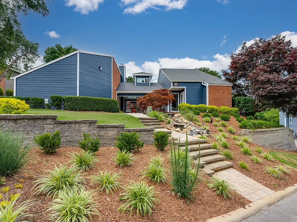 Woodcreek Apartments