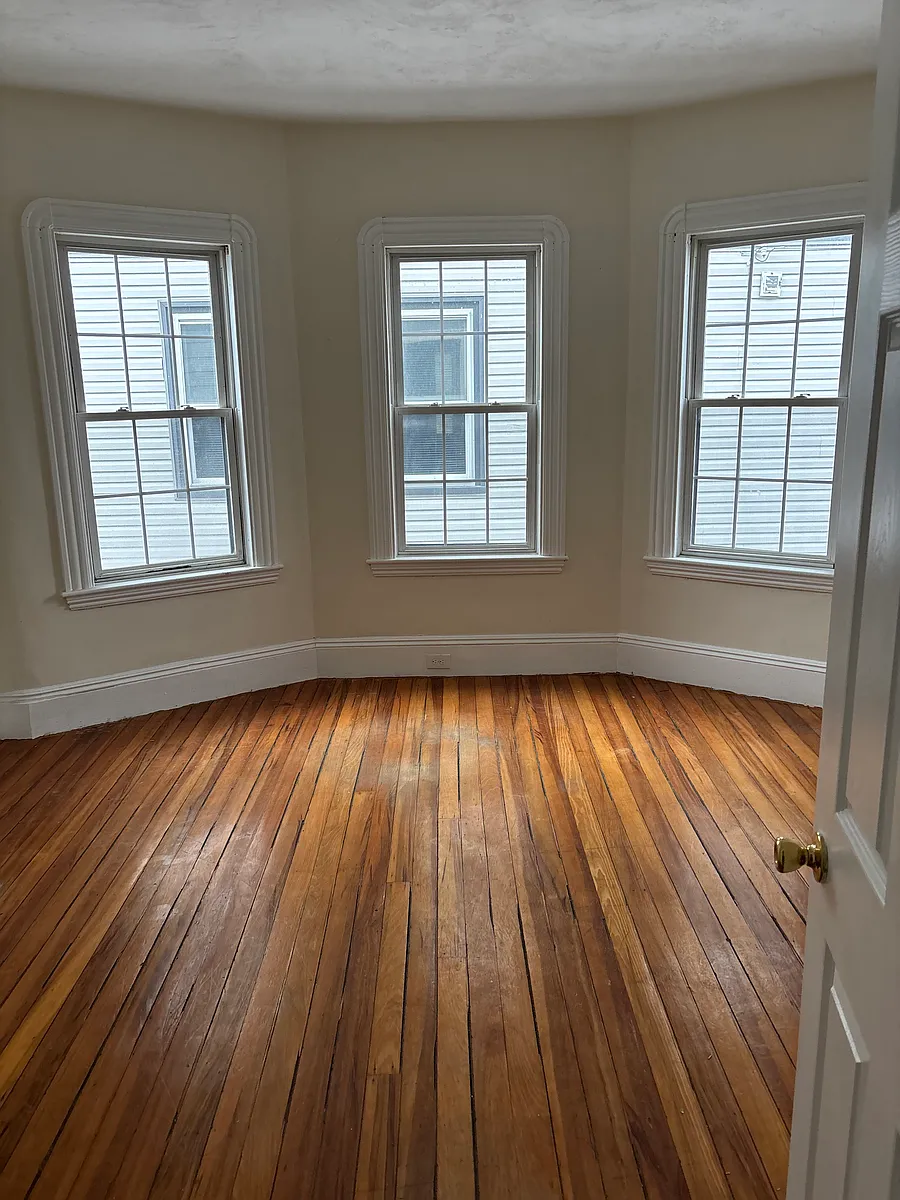 Building Photo - 51 Glendale St #B
