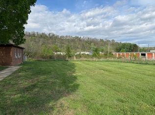 1407 County Road 1, South Pt, OH 45680