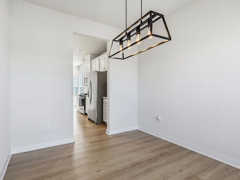 101 Iris Cir — Photo 9