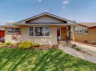 10920 Nelson St, Westchester, IL