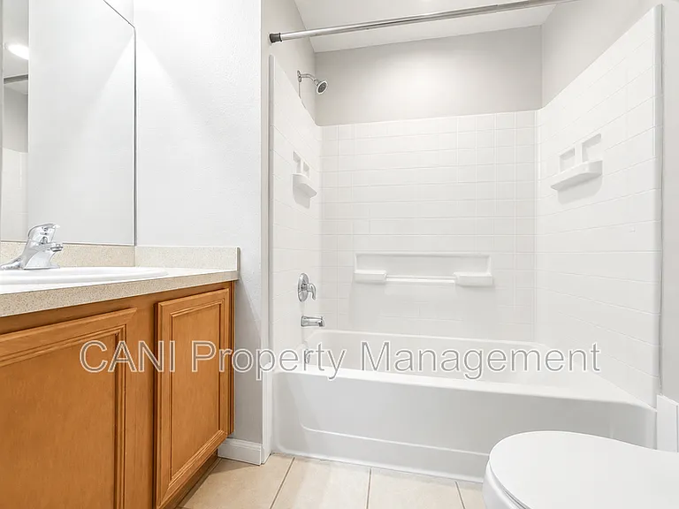 139 Hypolita Ave — Photo 22