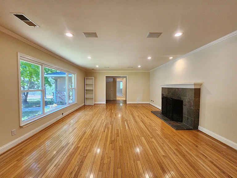 1401 Ralston Ave — Photo 34
