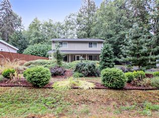 430 E Lakeshore Dr E, Shelton, WA