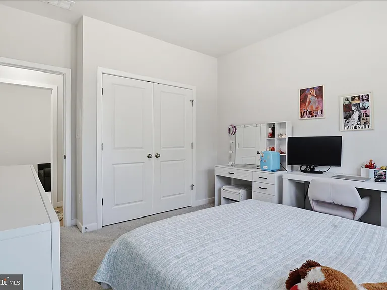 22773 Orchard Grove Dr — Photo 35
