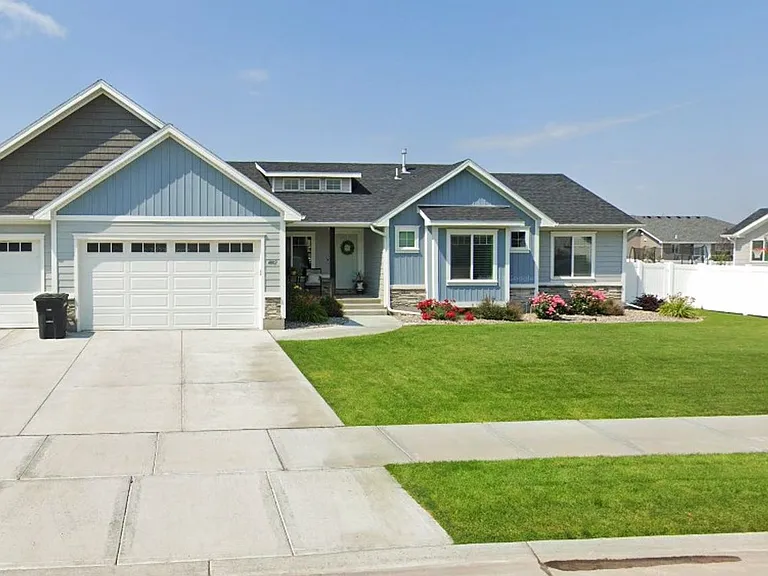 4802 Porter Dr — Photo 3