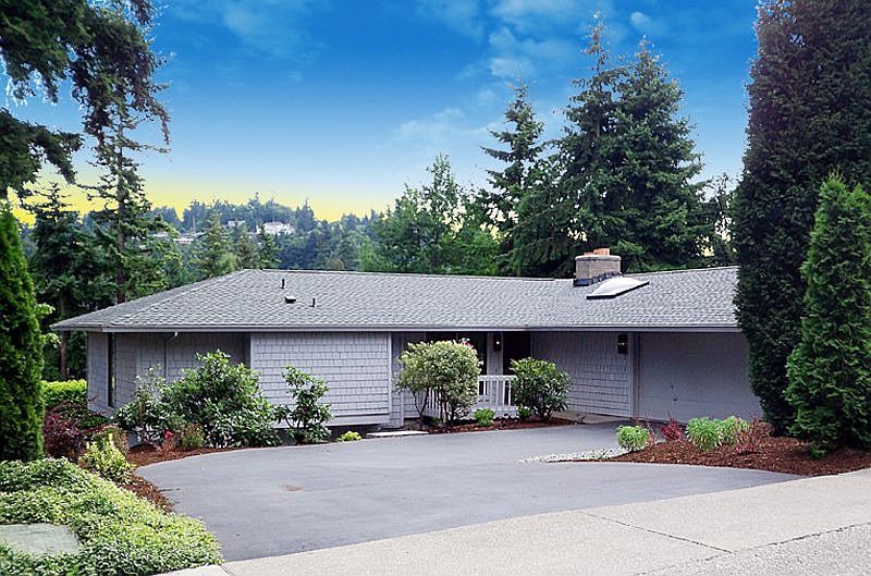 1st image of 4612 143rd Ave SE