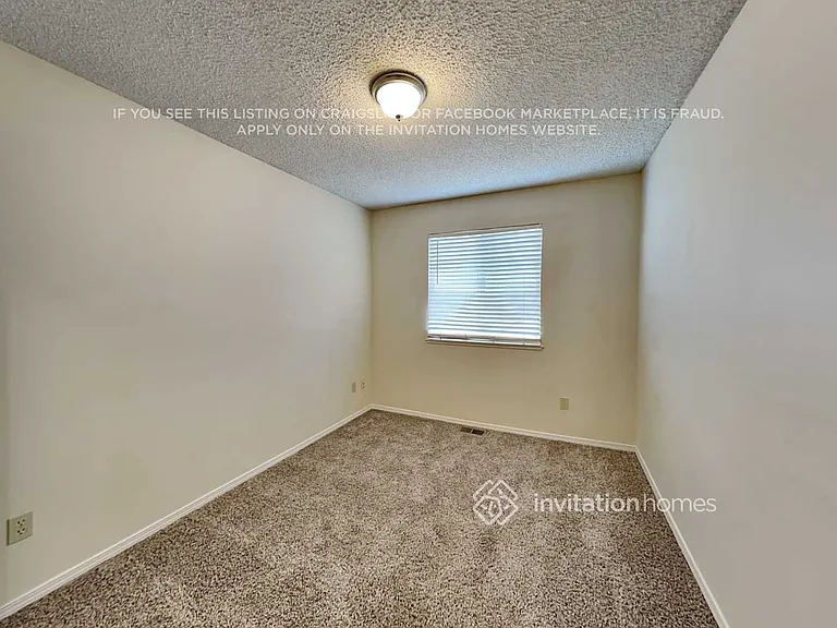 7403 Middle Bay Way — Photo 16