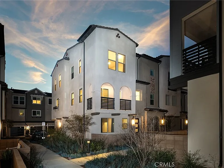 32040 Paseo Vienta — Photo 2