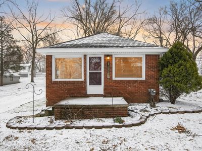 1860 Ladd Rd, Wolverine Lake, MI, 48390