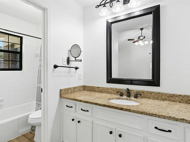 1401 Dragon Dr — Photo 14