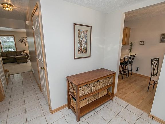 2nd image of 18358 Woodhaven Dr