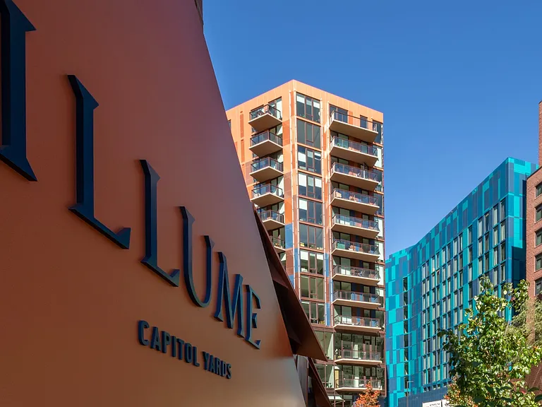 Illume — Photo 35