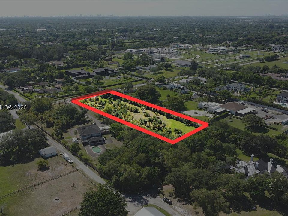 2nd image of 5533 SW 136th Ave