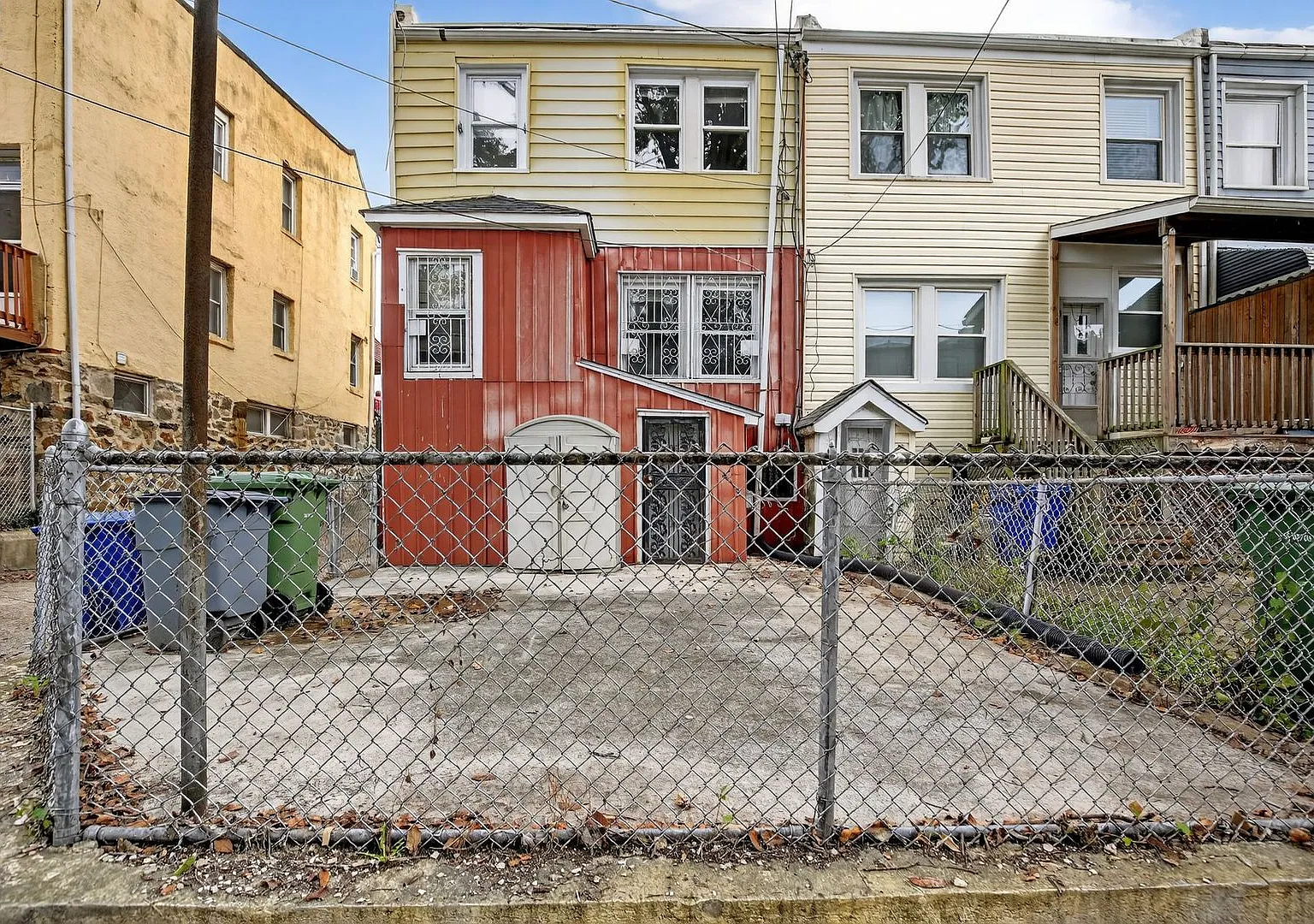 3 bed 2 bath in Baltimore, MD — Photo 3
