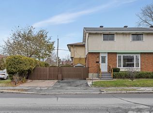 345 Poulin Ave, Ottawa, ON K2B 5T9