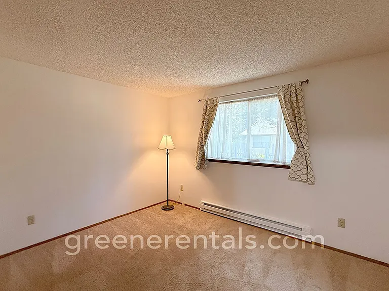 7625 Trails End Dr SE — Photo 12