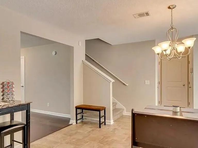 1283 Windrow Dr — Photo 9
