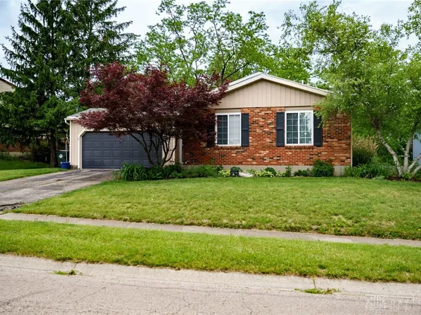 2467 Windsor Village Dr, Miamisburg, OH 45342