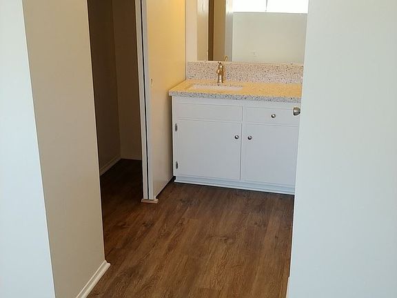 3rd image of 4360 Campus Ave APT 16