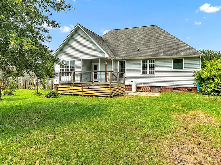 210 Raven Ridge Ct — Photo 34