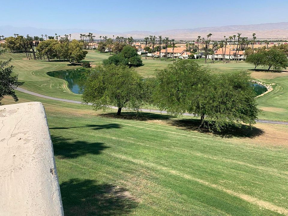 2nd image of 296 E Vista Royale Cir