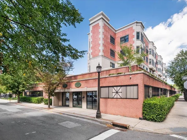 101 Sheldrake Place #20, Mamaroneck, NY 10543