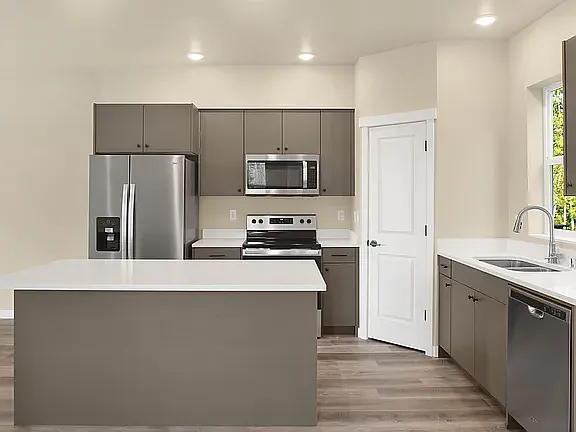 2924 Shore Pine Pl — Photo 6