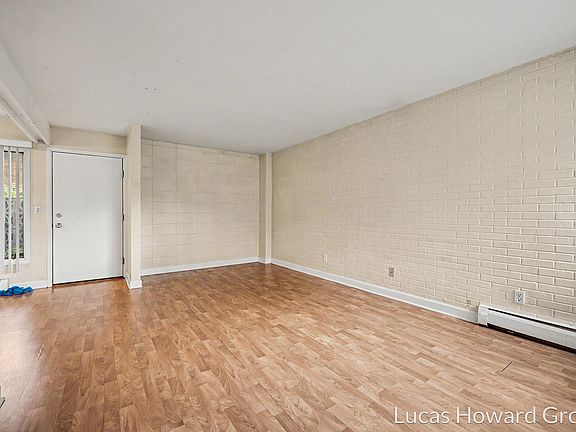 4th image of 815 S Despelder St APT 5
