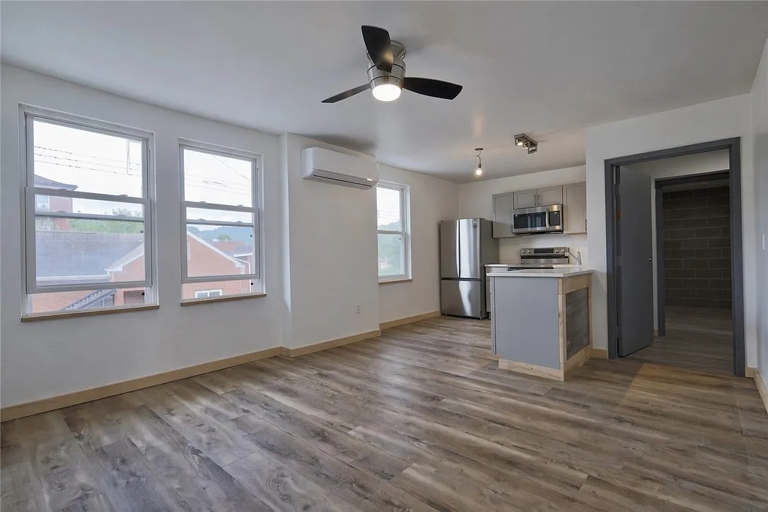 401 Brinton Ave — Photo 4