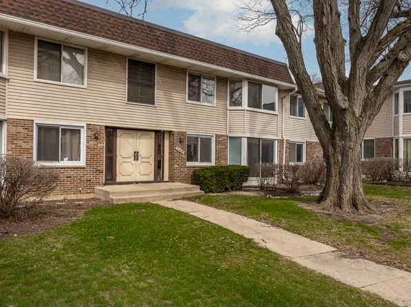 3008 Roberts Dr APT 1, Woodridge, IL 60517