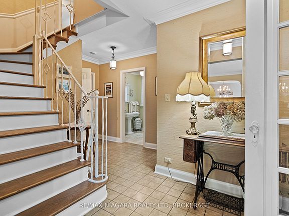 4th image of 97 Glenridge Ave