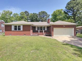 602 Windemere Rd, Newport News, VA 23602