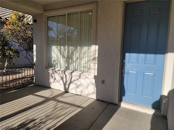 2nd image of 3432 Hillside Garden Dr